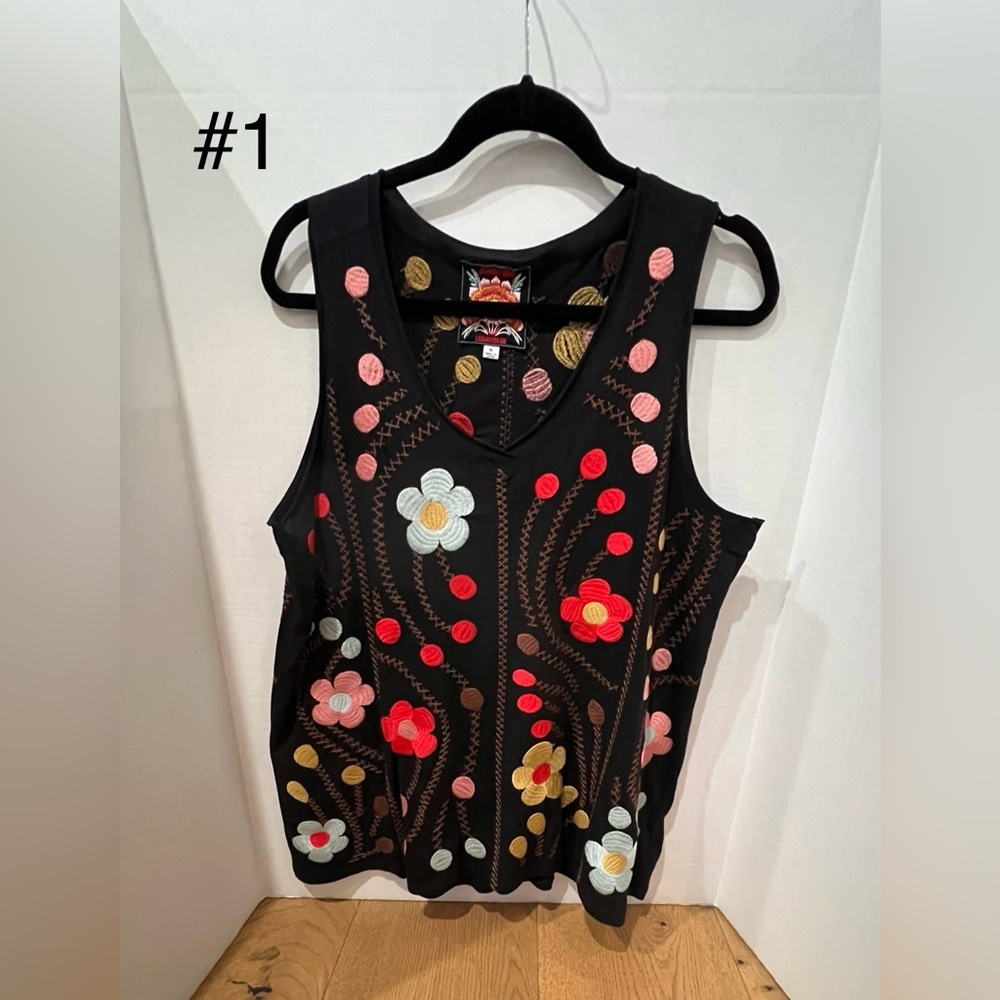Johnny Was Cotton Floral Embroidered Sleeveless Top EUC Size XL